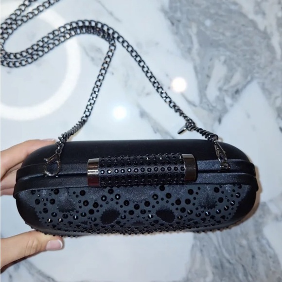 Badgley Mischka Black Clutch/ Crossbody Sleek Design NWT